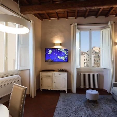 Santo Spirito - Elegante Appartamento In Pieno Centro Флоренция Экстерьер фото