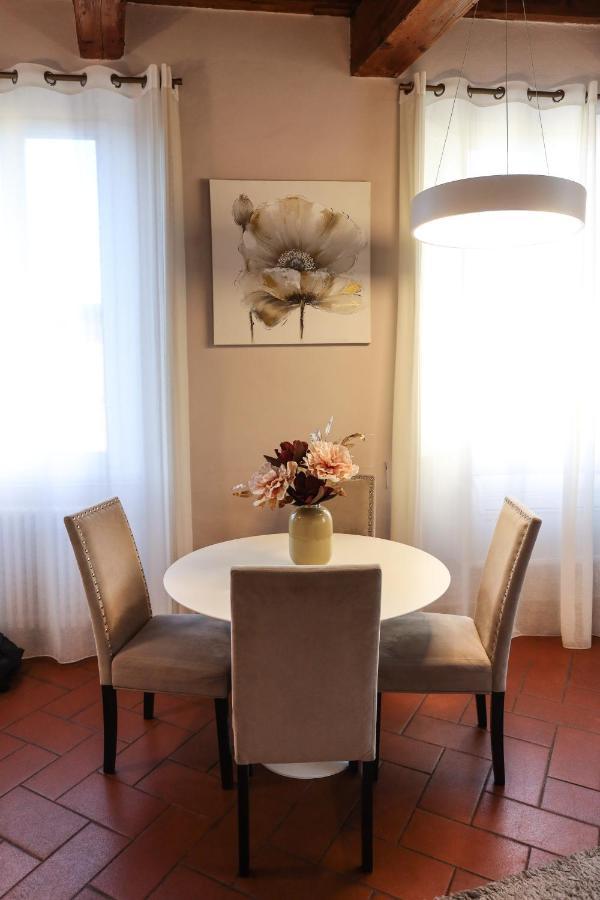 Santo Spirito - Elegante Appartamento In Pieno Centro Флоренция Экстерьер фото