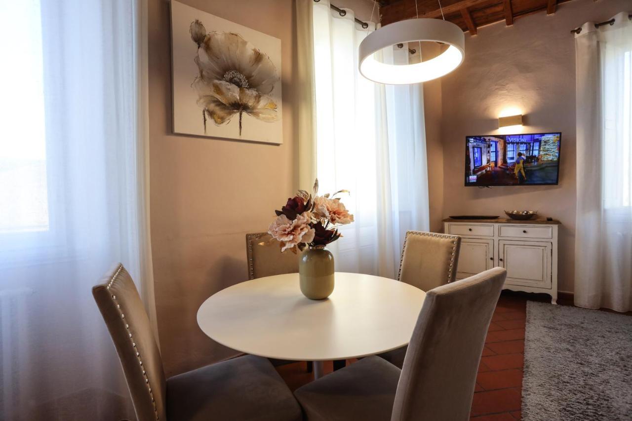 Santo Spirito - Elegante Appartamento In Pieno Centro Флоренция Экстерьер фото